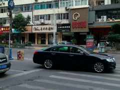 门口-老地方酒楼(红旗路店)
