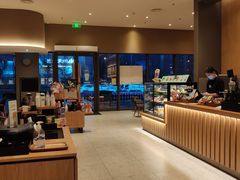 -星巴克(成都市中海右岸环宇坊店)
