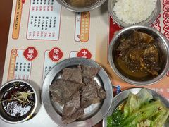 -阿秋牛排(湖心街店)