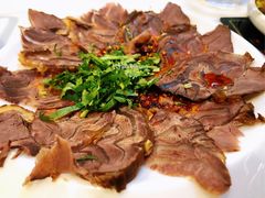 五香牛肉-三头牛·潮汕牛肉生蚝火锅 (夏湾店)