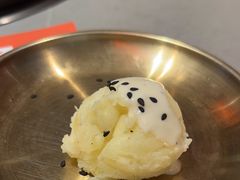 -轻烧烤肉(光谷步行街店)