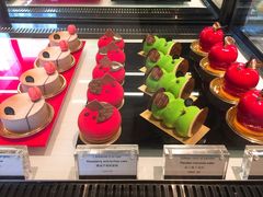 覆盆子荔枝蛋糕-Salon de The de Joel Robuchon(外滩18号店)
