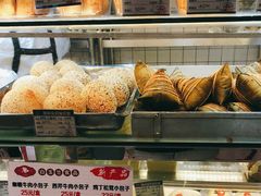 -白玉兰食品甜凤店(合生汇店)