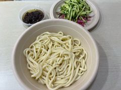 -黑八私房老北京炸酱面