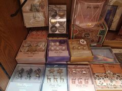 -新华书店(永安路店)
