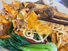 -方铲铲·成都板凳面(滨江银泰店)