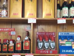 -湖南人家湘菜馆(镇江路店)