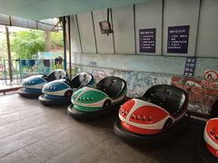 -顺德大良半月城游乐场