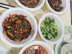 -笨罗卜浏阳菜馆(龙华鹏润达店)