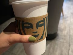 -星巴克(昆明机场III店)