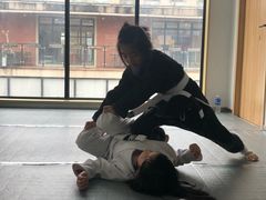 -EFL巴西柔术·综合格斗·泰拳·少儿体能训练(虹桥德必馆)