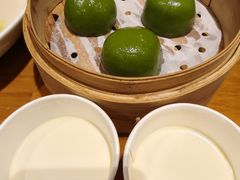 -乐忻皇朝(上海中心大厦店)
