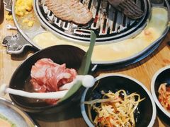 -青瓦炭韩潮烤肉(花园道店)