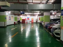 -四川北路公园-地下停车场