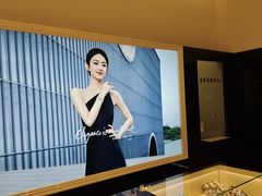 -亨吉利世界名表中心(群光店)