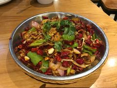 -江渔儿酸菜鱼(东二环泰禾店)