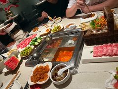 -海底捞火锅鲜切牛肉主题店(长寿路店)