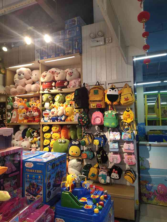 伶俐饰品店(华润万家澄湖店)