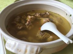 -天目湖刘老四农庄