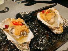 -左庭右院鲜牛肉火锅黑金店(陆家嘴中心店)