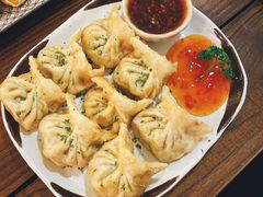 菌菇猪五花炸饺-小食院简餐厅