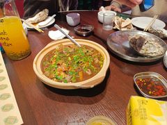 -蚝堡海鲜·威海菜·海肠捞饭·烧烤·亚洲吃蚝公司(幸福门店)