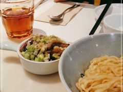 -港丽餐厅(高德置地店)