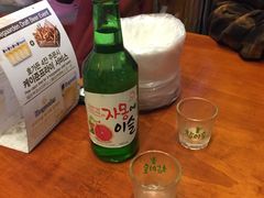 -BHC炸鸡(明洞总店)