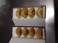 -必胜客(中山北路宅急送店)