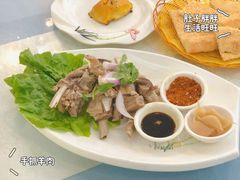 -马尔龙新疆饭店·清真(瑞景店)
