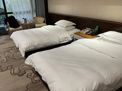 -上海怡沁园度假酒店