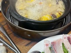 -濠轩阁特色生蚝火锅(水湾路店)