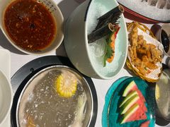 -泓炙颐凤鲜海鲜火锅料理(桐乡店)