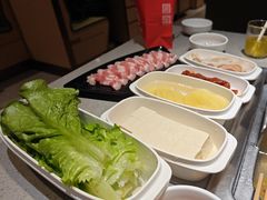 -海底捞火锅(新松江路生日主题店)
