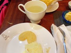 牛蒡茶-大佛寺高级素食自助餐厅