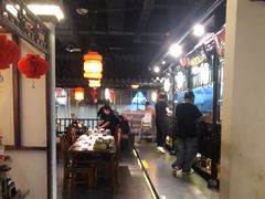 大堂-卢大鲜鱼头捞饭(美利广场店)