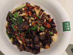 -绿草地·湘菜(7mall店)