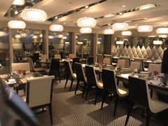 -迪拜帆船酒店海底餐厅