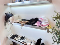 -眷顾自助服装工作室(中南金石国际广场A座店)