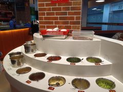 自助调料区-六合里雄记汕头牛肉火锅(东门店)