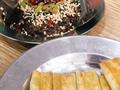 -白翔甜食店