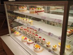 面包甜点陈列柜-好利来(道前街店)