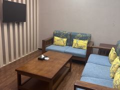 -清水湾酒店(深圳横岗塘坑地铁站店)