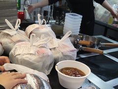 -魔都三兄弟酸辣粉·蘸卤炸串(虹桥万科店)
