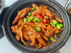 砂锅耙鸡爪-蜀味民肴·四川餐饮名店(双桥店)