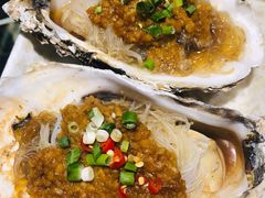 蒜蓉烤扇贝-19°c海鲜烧烤大排档