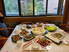 -土连锅·现熬养生汤锅(梁家巷店)