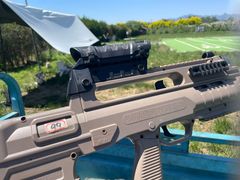 -亲兄弟真人CS团建拓展基地