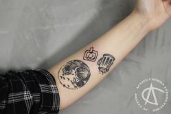 -AC TATTOO 纹身