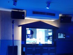 -唯爱KTV聚会餐厅(仙林东城汇店)